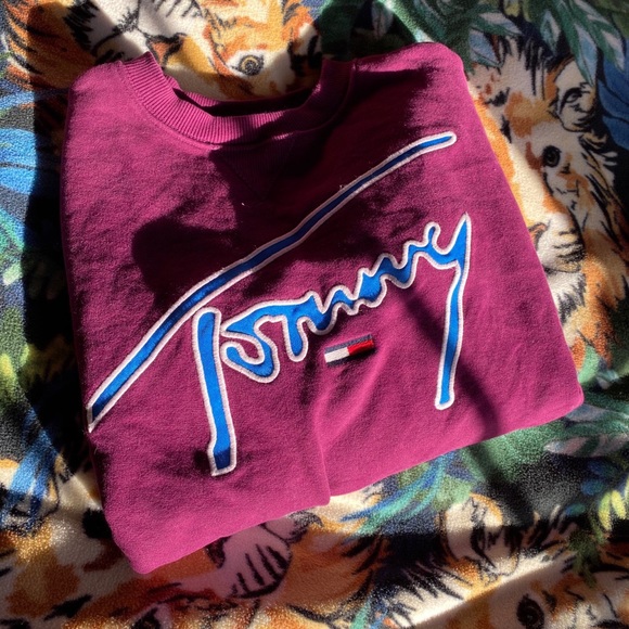 TOMMY HILFIGER SWEATSHIRT - Picture 1 of 2